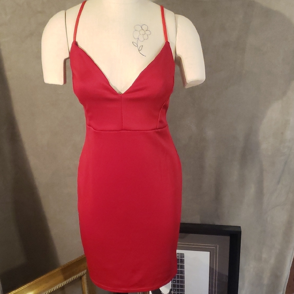 Elegant Red Spaghetti Strap Dress